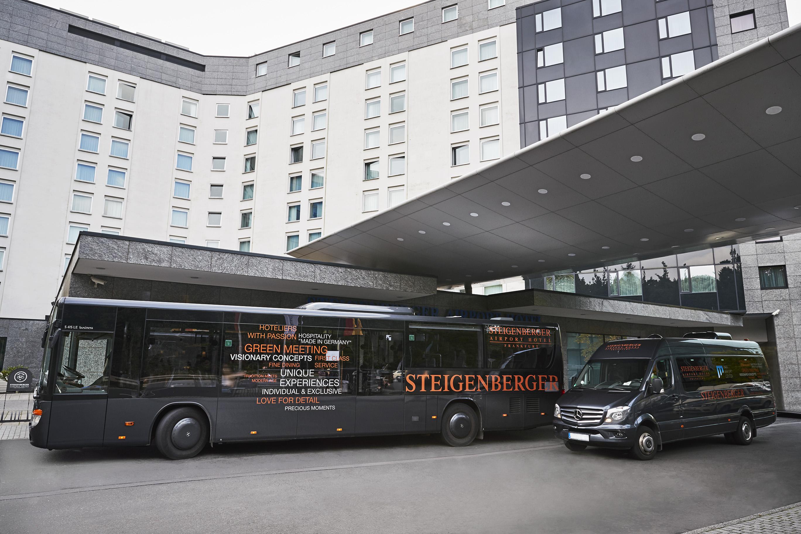 Steigenberger Airport Hotel Frankfurt Frankfurt am Main Bagian luar foto